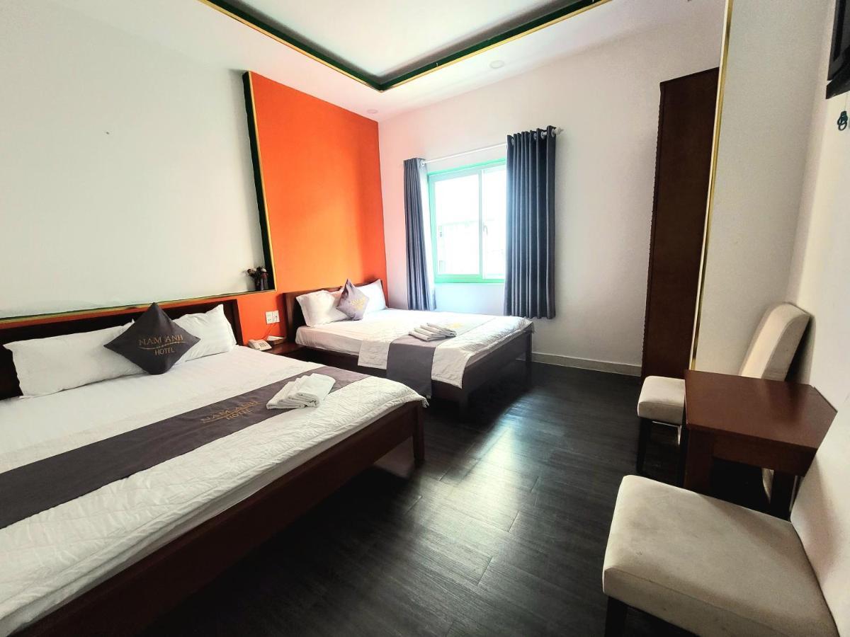 Nam Anh 2 Hotel Хошимин Екстериор снимка